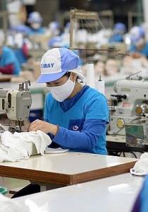 Báo cáo tình hình giao thương ngành dệt may trong UKVTFA tháng 4/2023